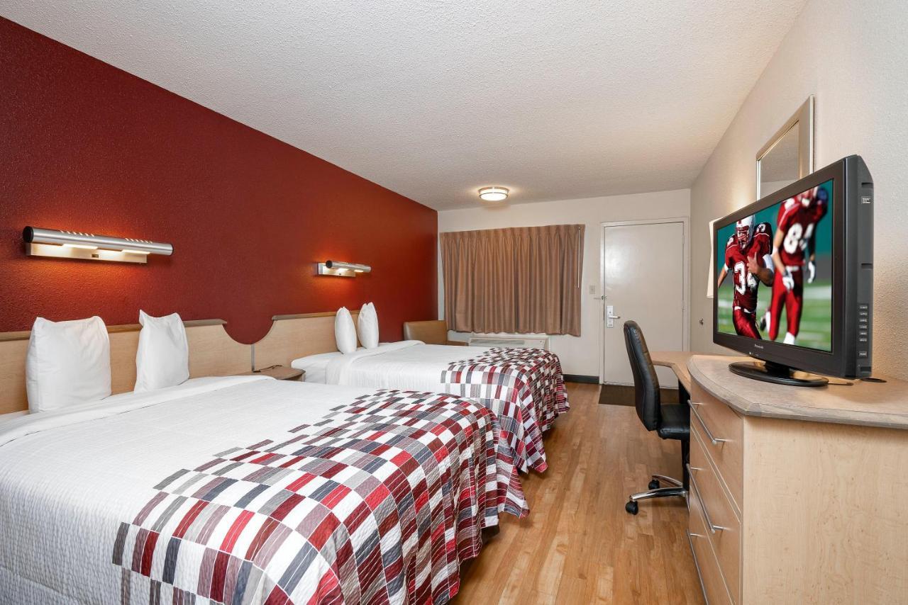 Red Roof Inn Detroit - Roseville St Clair Shores Esterno foto