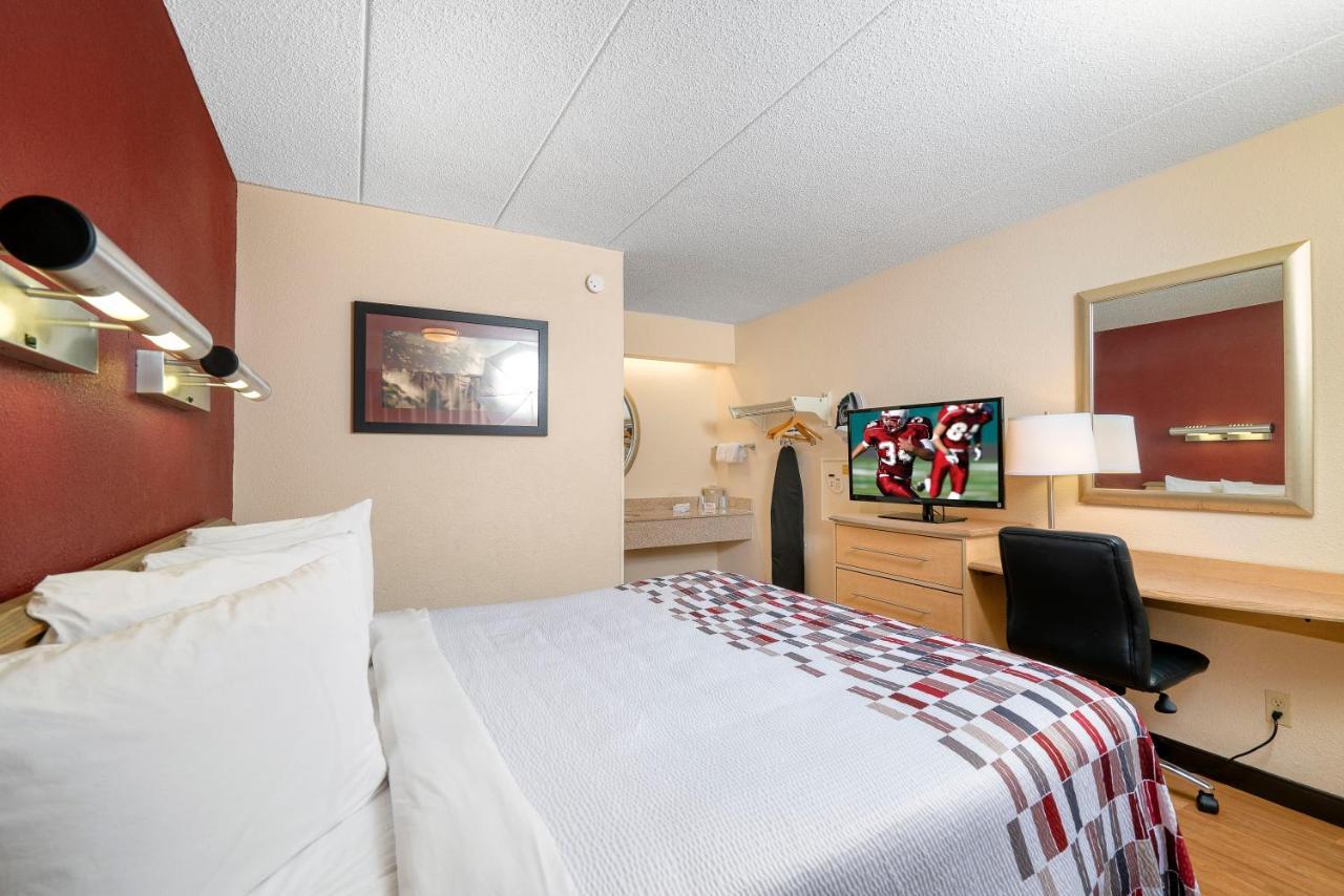Red Roof Inn Detroit - Roseville St Clair Shores Esterno foto