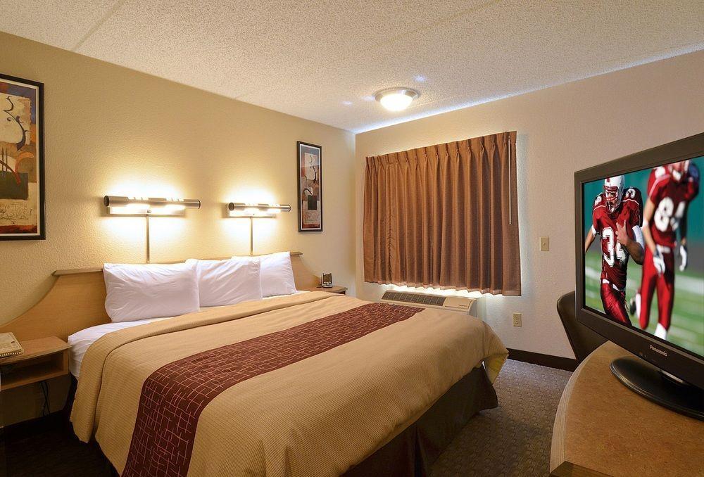 Red Roof Inn Detroit - Roseville St Clair Shores Esterno foto