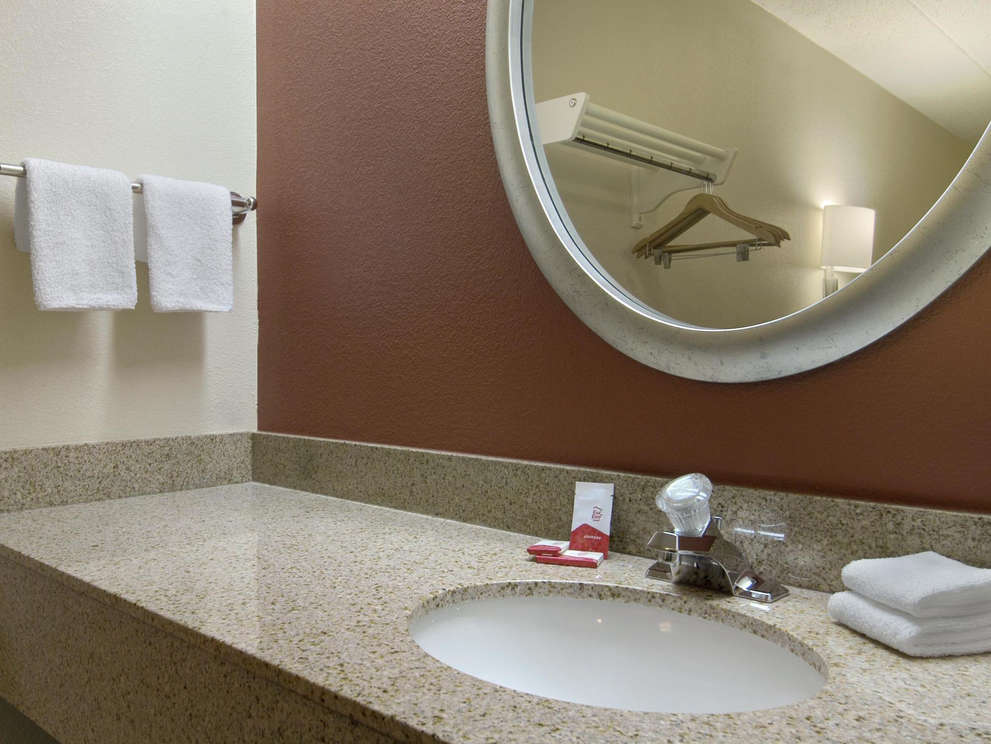 Red Roof Inn Detroit - Roseville St Clair Shores Camera foto